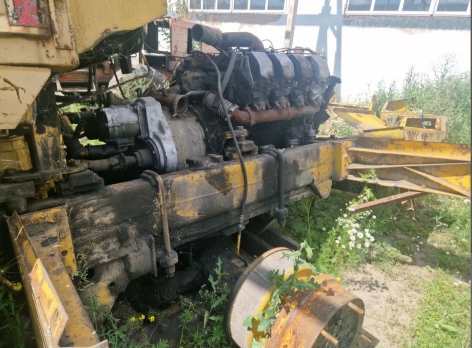 К-702М погрузчик