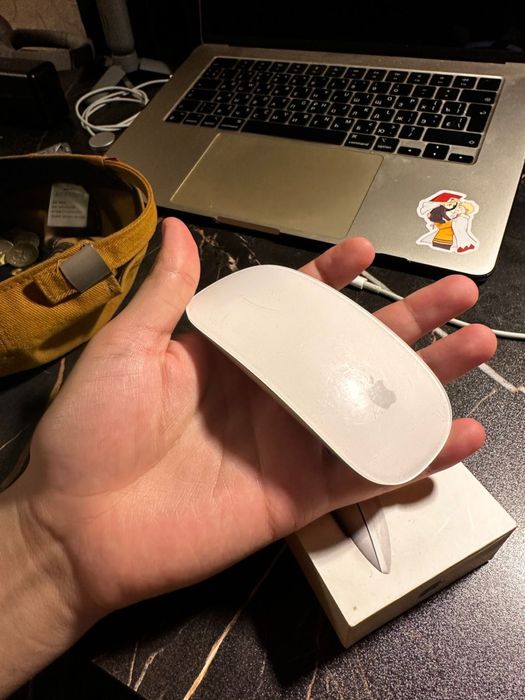 Продам Apple Magic Mouse 2