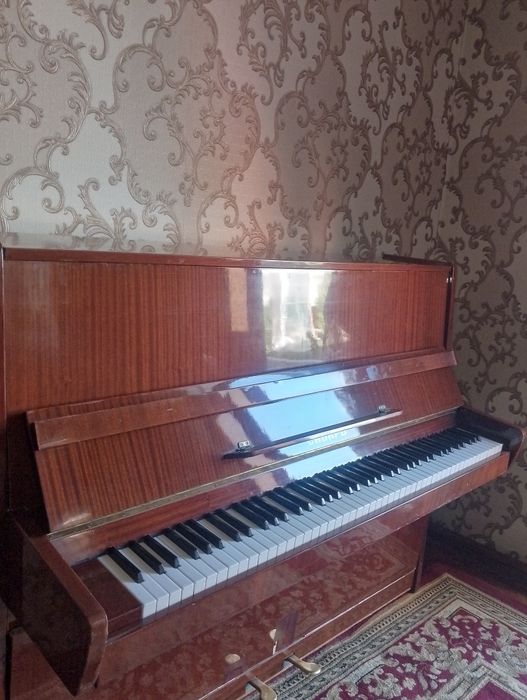 Продается фортепиано хорошего состояния