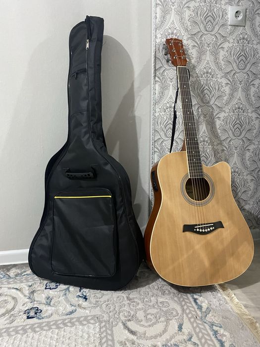 Электроакустическая гитара