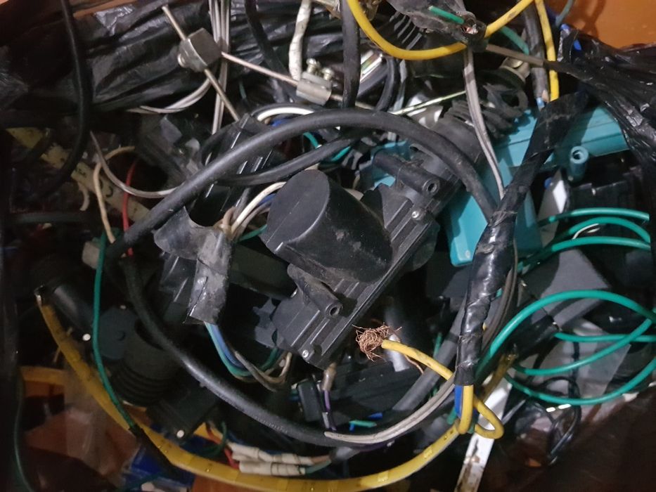 Продам моторчик для автосигнализации Magicar