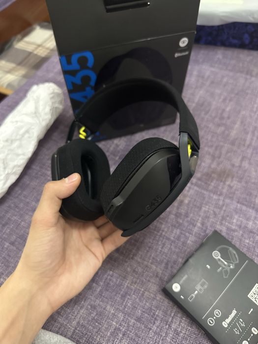 Наушники Logitech G435