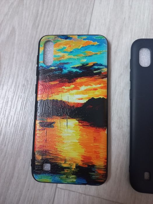 Чехлы на телефон