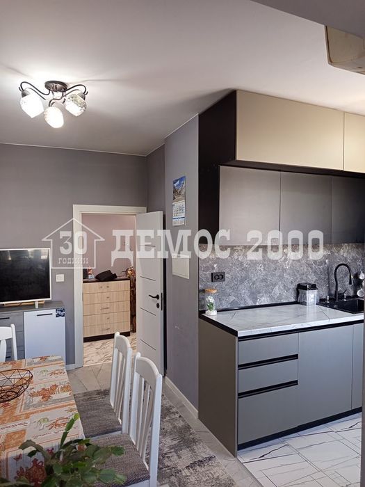 Дава се под наем Тристаен апартамент в Варна, Владислав Варненчик - 102 кв.м за 459 € - Снимка #1