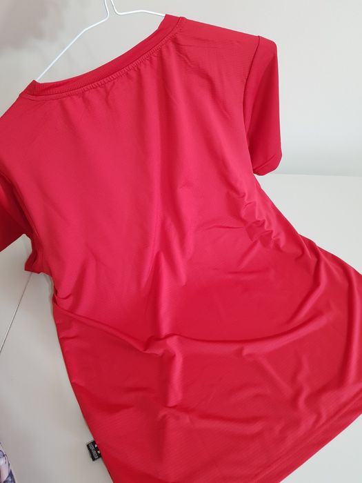 Under Armour Tricou rosu mărimea L