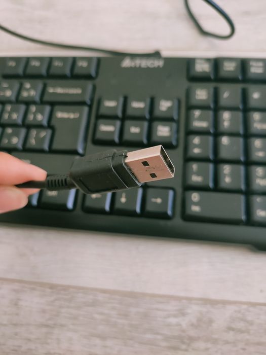 Клавиатура 4TECH KR-750