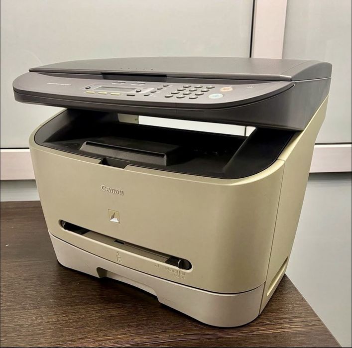 МФУ Canon MF 3228 принтер сканер копир
