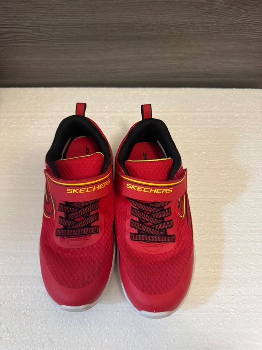 Adidasi incaltaminte copii (baieti) Skechers (1pereche) Geox (2 perechi)  Vans (1 pereche)  Zara (1pereche) Okaidi (1) Le coq sportif (1)numarul 34