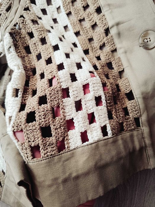 Jachetă cu etichetă