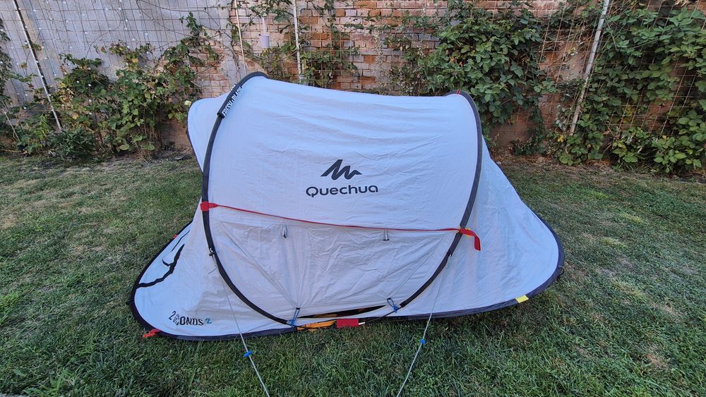Cort Quechua Fresh and Black - 2 persoane