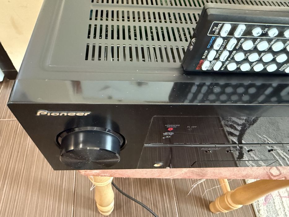 Pioneer VSX-1021 resiver