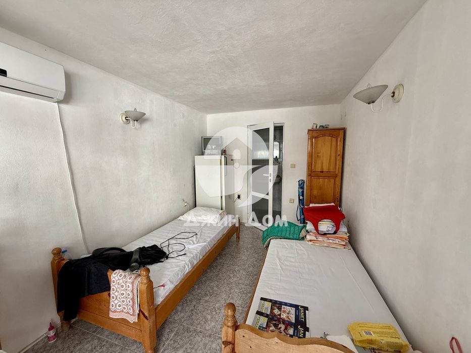 Продава се Къща в Несебър - 252 кв.м за 1322 €/кв.м - Снимка #2