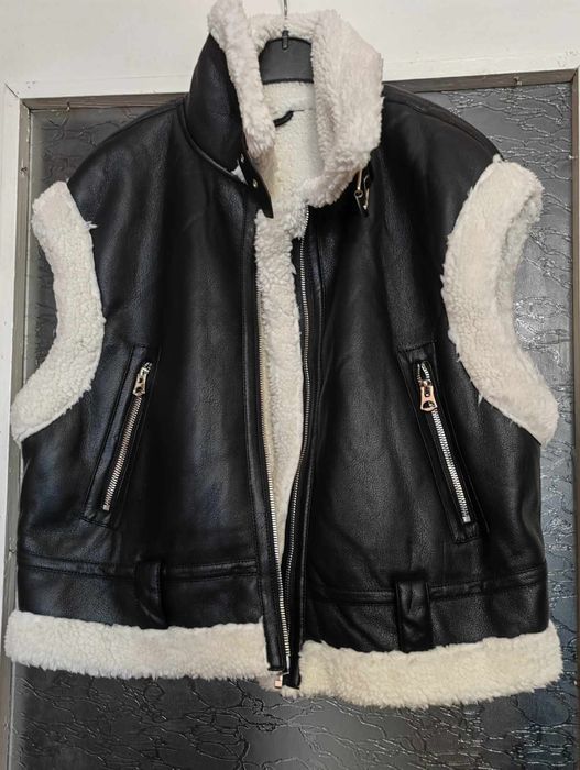 Нов кожен дамски елек.