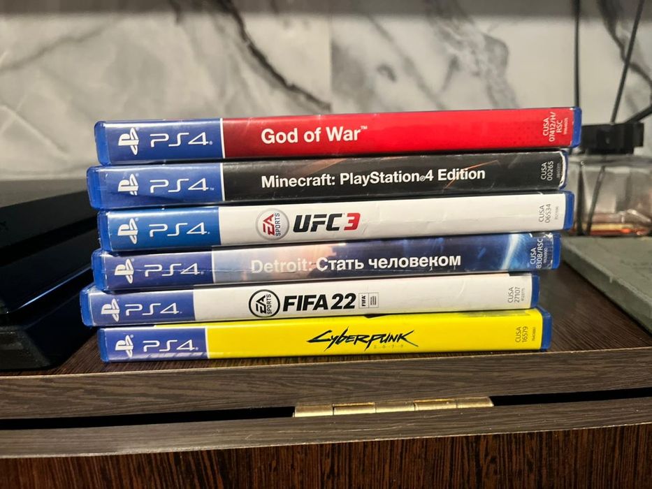 Продам пс4 про 1тб