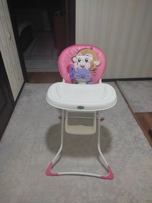 Стол для кормления