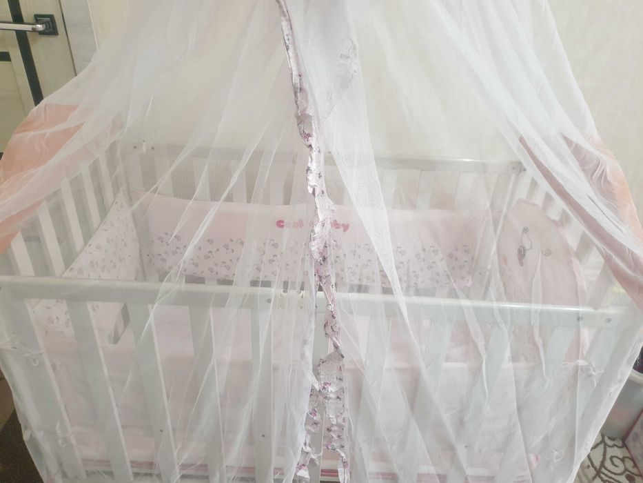 Детская кровать для девочки.