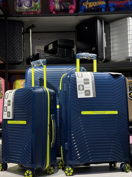 Чемодан из полипропилена Nautica фирменный
