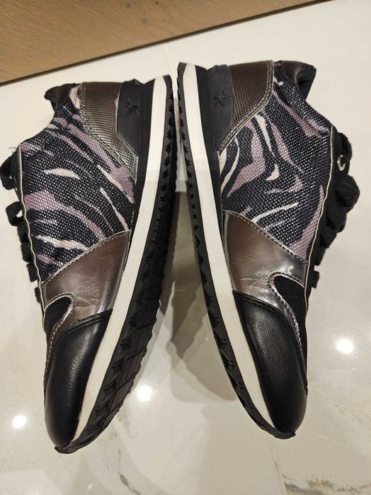 Guess оригинални/ 37