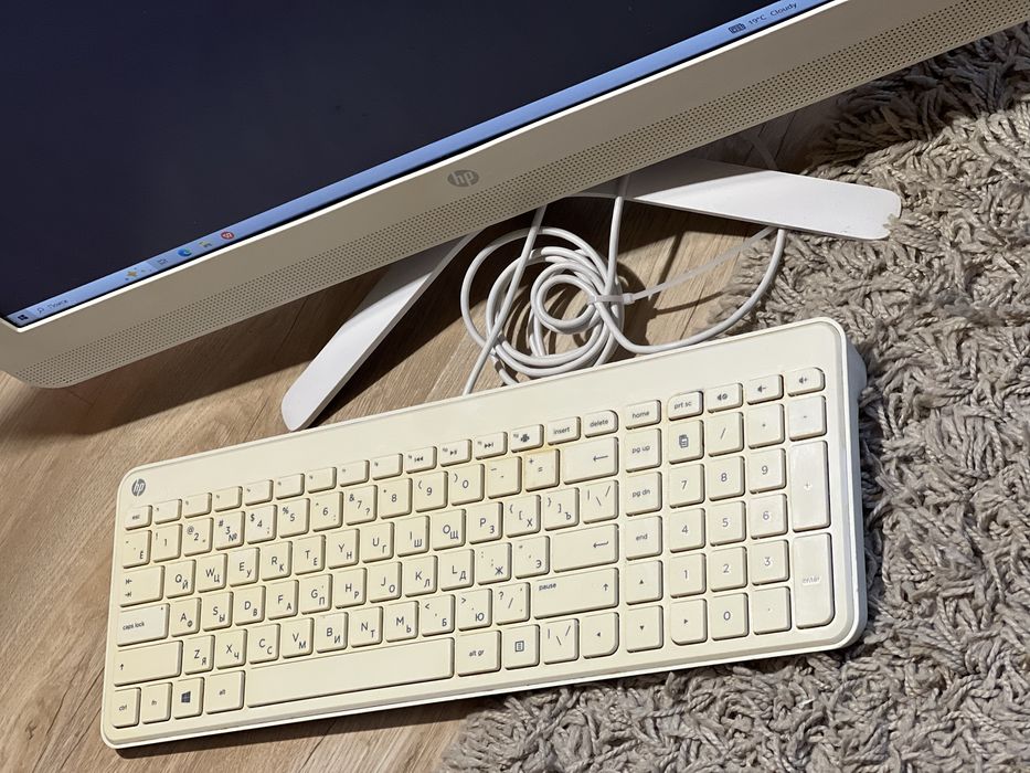 Мощный моноблок HP core i 5 дешево!