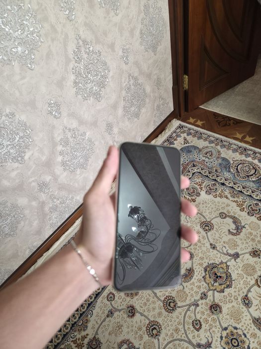 Iphone 11 pro max 256gb 85% rodnoy