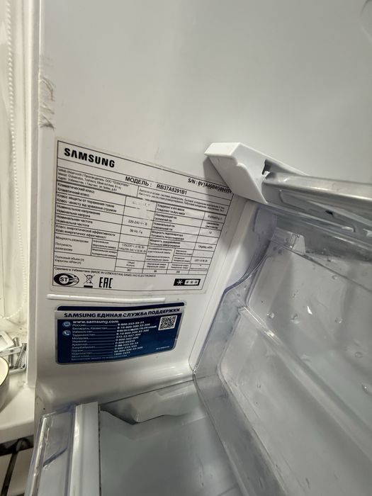 Продам бу холодильник Samsung no Frost- просто крутая машина