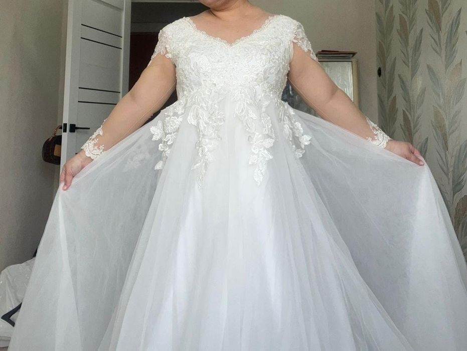 Платье свадебное