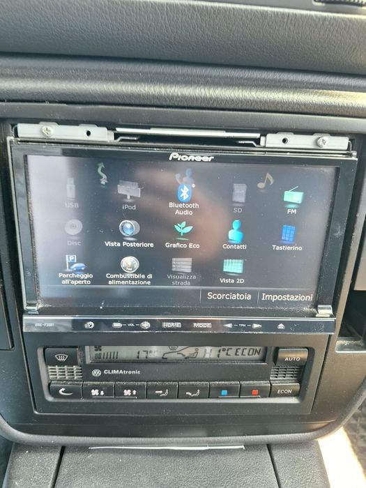 Мултимедия Pioneer AVIC-F30BT