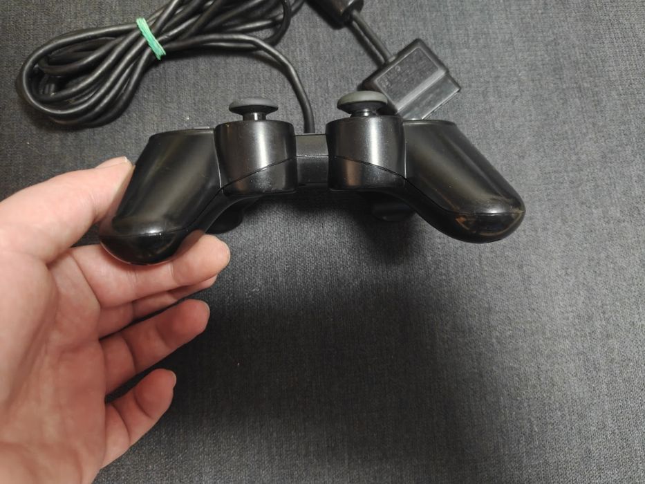 Ps2 controller/ maneta versiunea H recondiționat