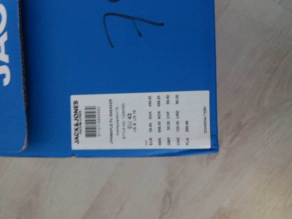 Обувки,,Guess,,Jack&Jones,,