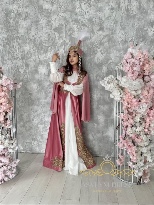 Продаются наряды на кыз узату