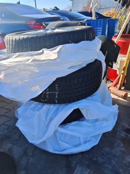 Гуми с Джанти за Mercedes CLA W176 205/50 R17