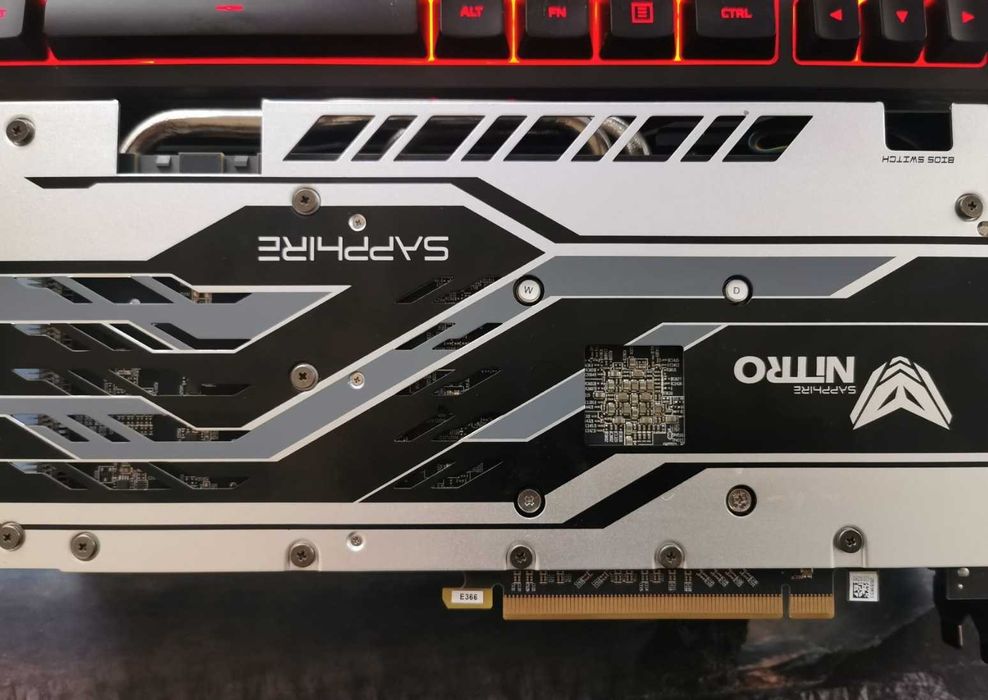 Placă video gaming AMD RX580 de 8GB, Nitro+ pe 256 biți