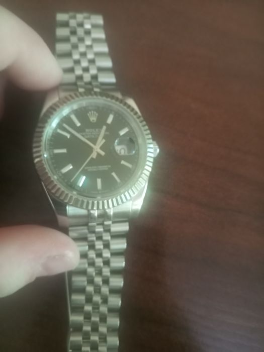 Rolex geneva yaxshi xolati chetda kelgan