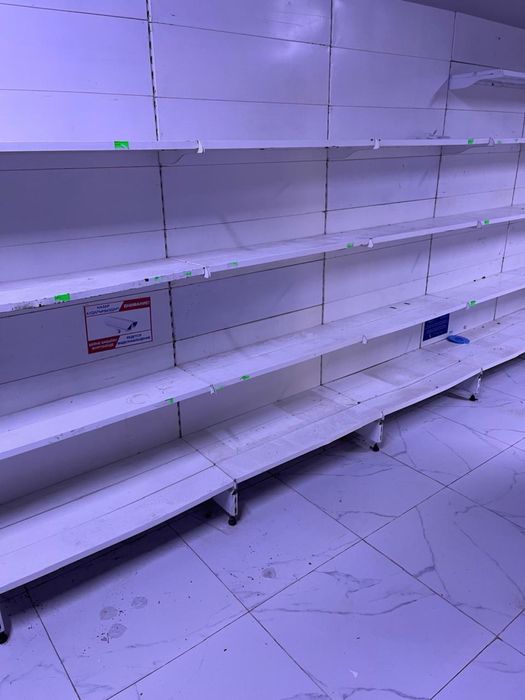 Торговый стеллаж б/у