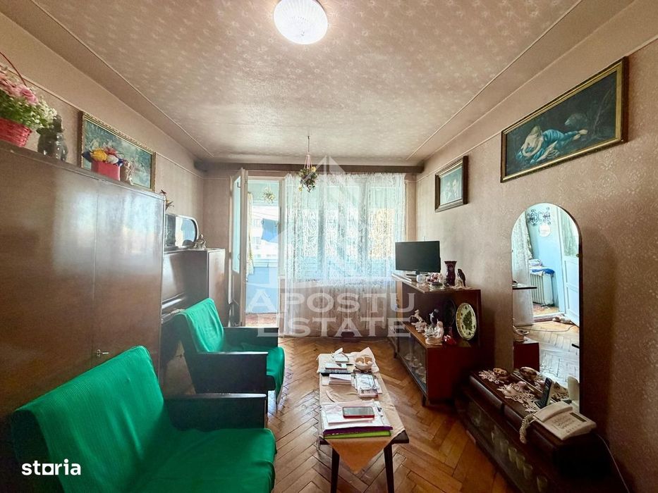 Apartament 2 camere de vanzare, boxa, zona Circumvalatiunii, Timisoara — fotografia 2