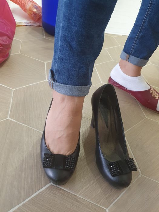 Продаётся женские туфли,разные