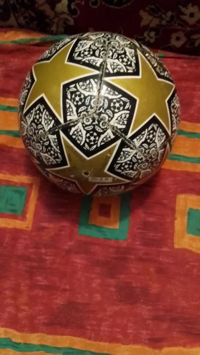 Minge profesionala de futboal ( articol de colectie autorizat ) !
