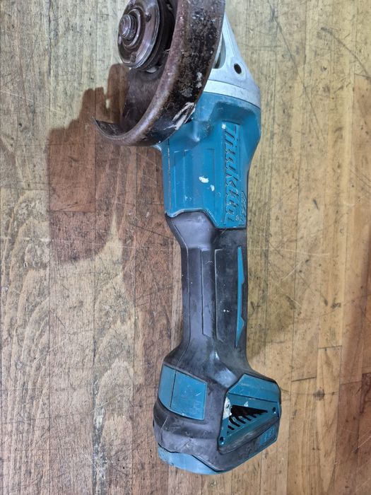 Flex polizor  Makita DGA  18V