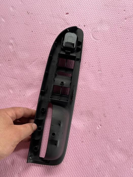 Maner bloc butoane geamuri maner usa sofer passat b6