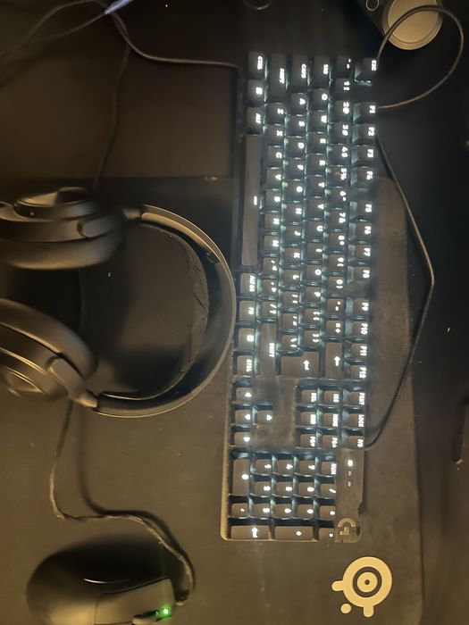 PC Gaming Ultra High-End 2026 + Monitor 27" 170Hz + Full Setup