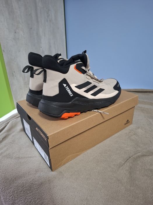 Adidas Terrex  41 1/3