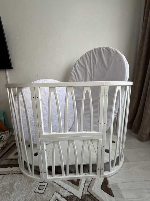 Детская кровать-трансформер