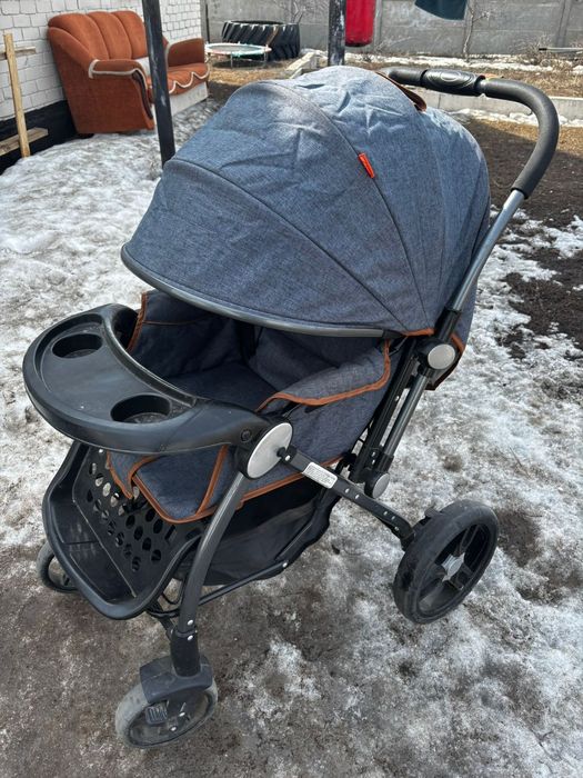 Продам детскую коляску