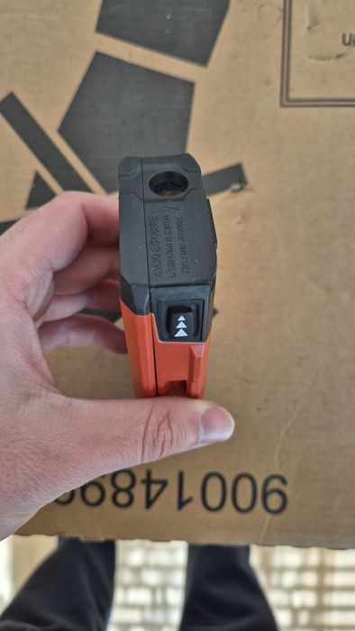 Hilti PD - E лазерна ролетка