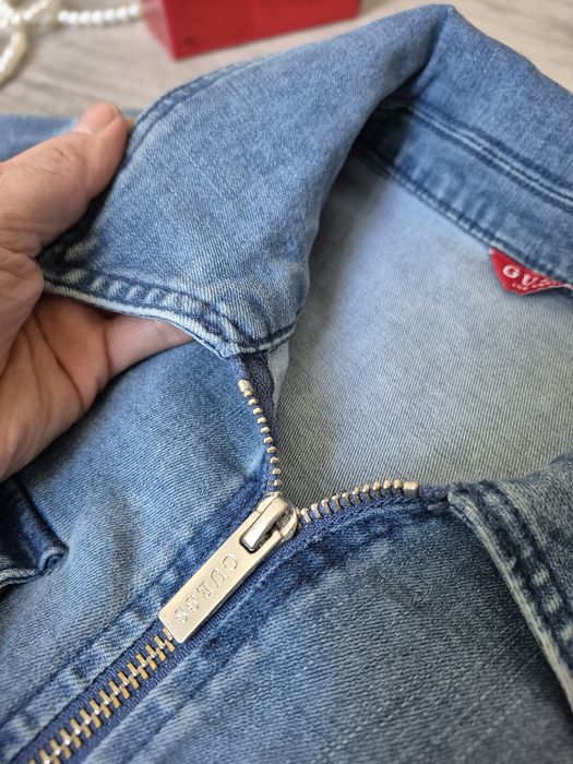 дънкова рокля Guess с цип