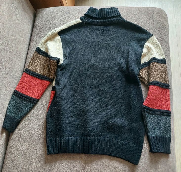 Продам винтажный свитер унисекс