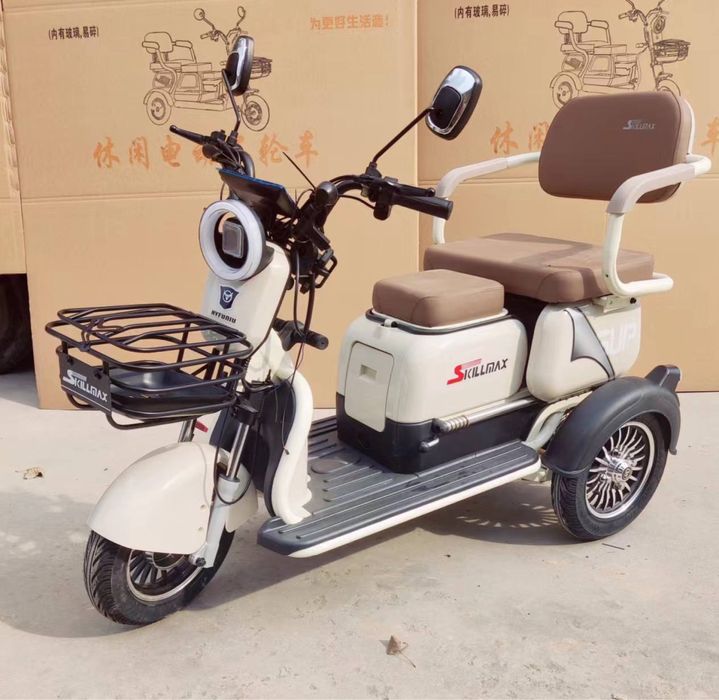 Skuter 150-200 kg gacha ko’taradi o’rindig’i suriladi