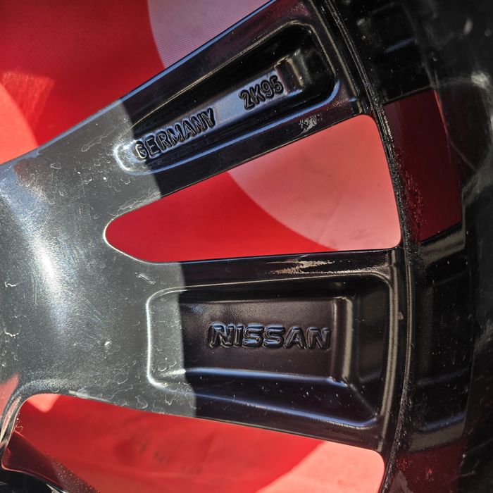 Оригинални джанти Нисан, Рено 19 цола гуми 225 45 19