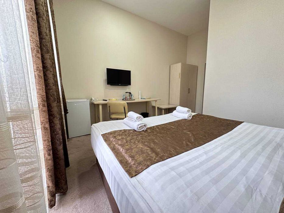 Гостиница со всеми Удобствами (City Hotel)