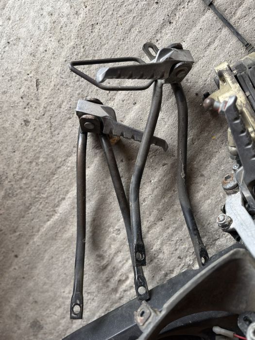 Dezmembrez piese pentru aprilia rs4 rs 2t 125 pentru orice piesa mesaj